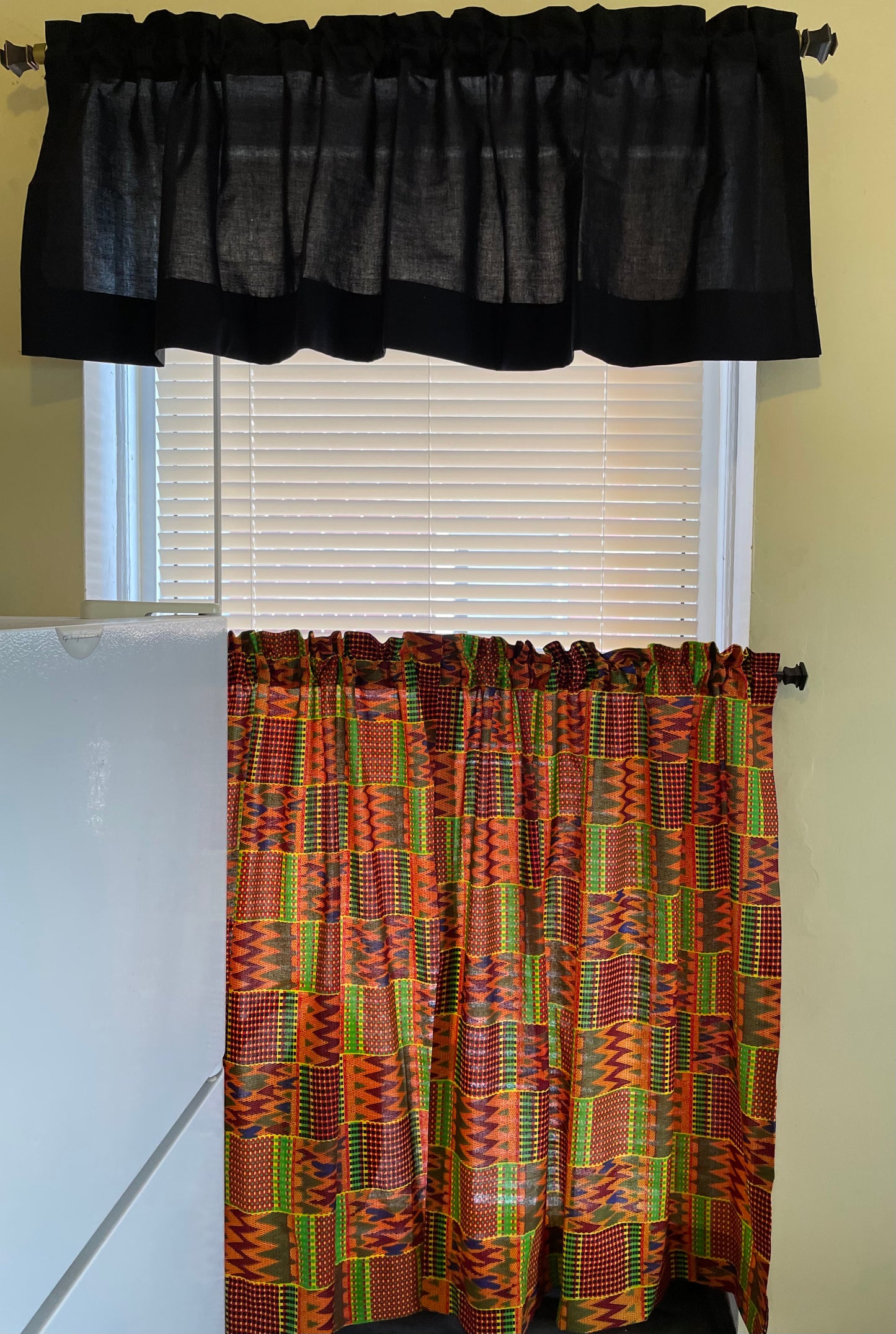 Kitchen Curtain Set - 3 Piece